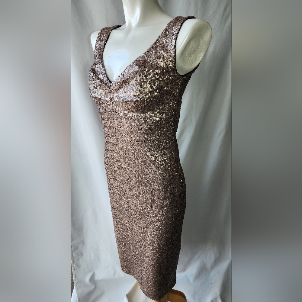 Brian Bailey champagne Sequined Sleeveless Midi dress Size Medium